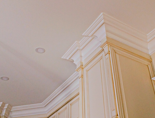decorative Victorian traditional plaster molding – cornice restoration